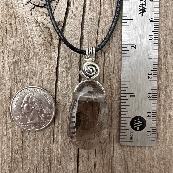 Smoky Quartz for Protection, Intuition and Higher Levels of Consciousness. - Picture 6 of 6